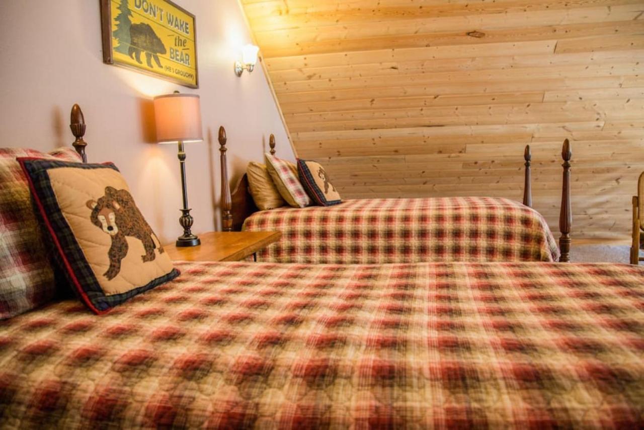 Twin Owls Lodge, Great For Families Master Bedroom, Loft, Full Kitchen, Dogs Ok Estes Park Exterior photo