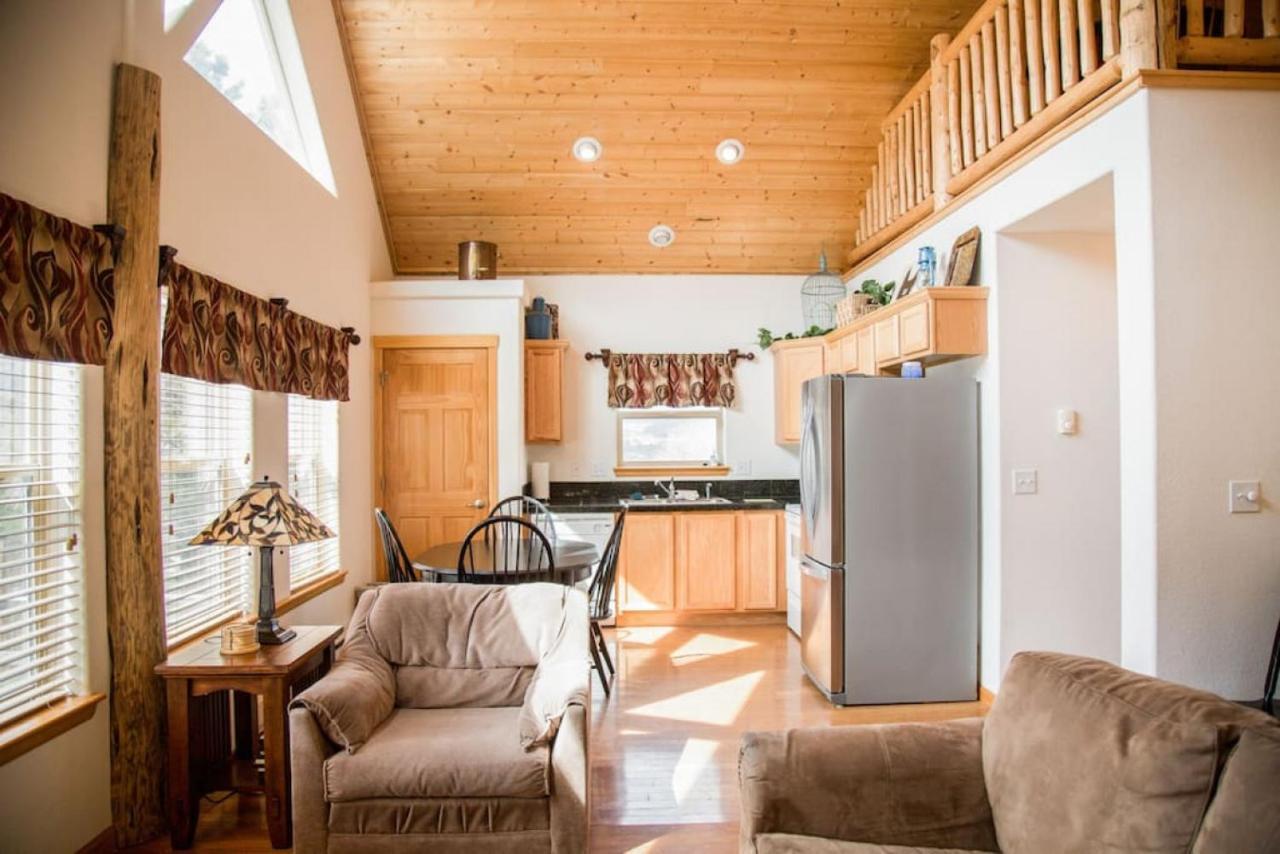 Twin Owls Lodge, Great For Families Master Bedroom, Loft, Full Kitchen, Dogs Ok Estes Park Exterior photo