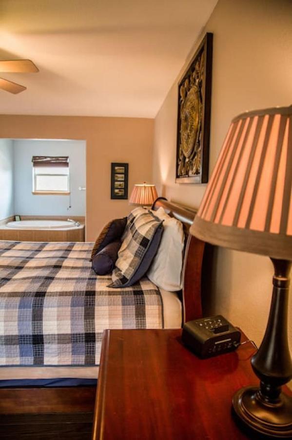 Twin Owls Lodge, Great For Families Master Bedroom, Loft, Full Kitchen, Dogs Ok Estes Park Exterior photo